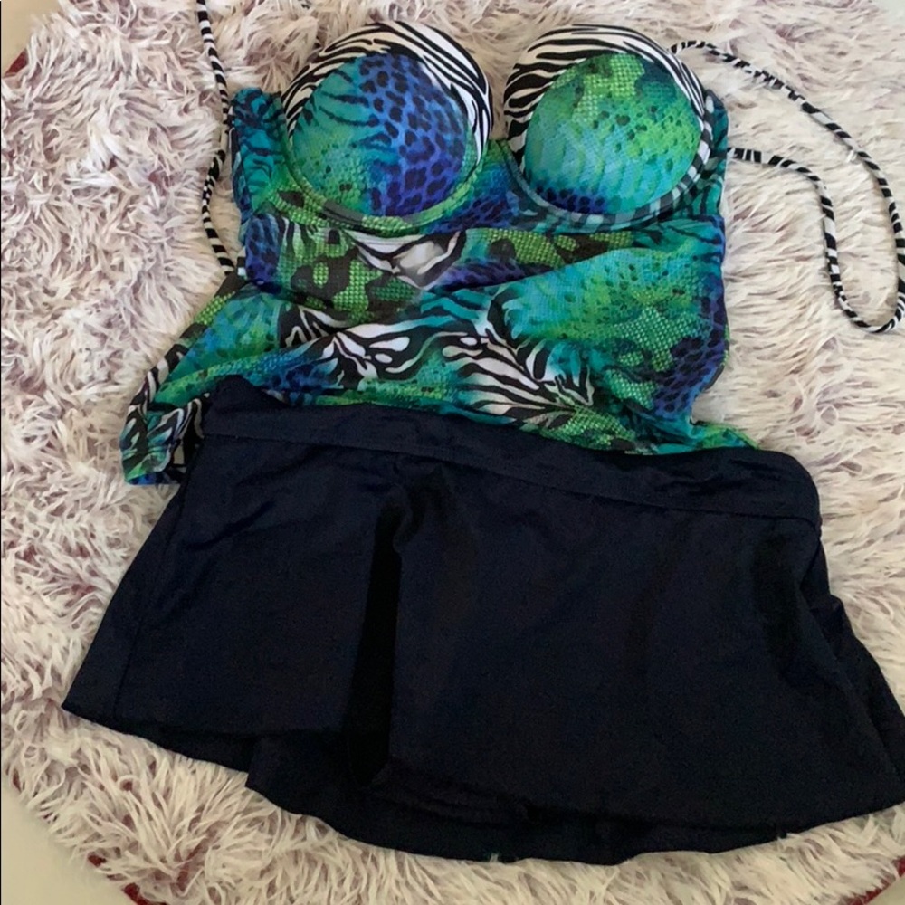 Two piece size medium
